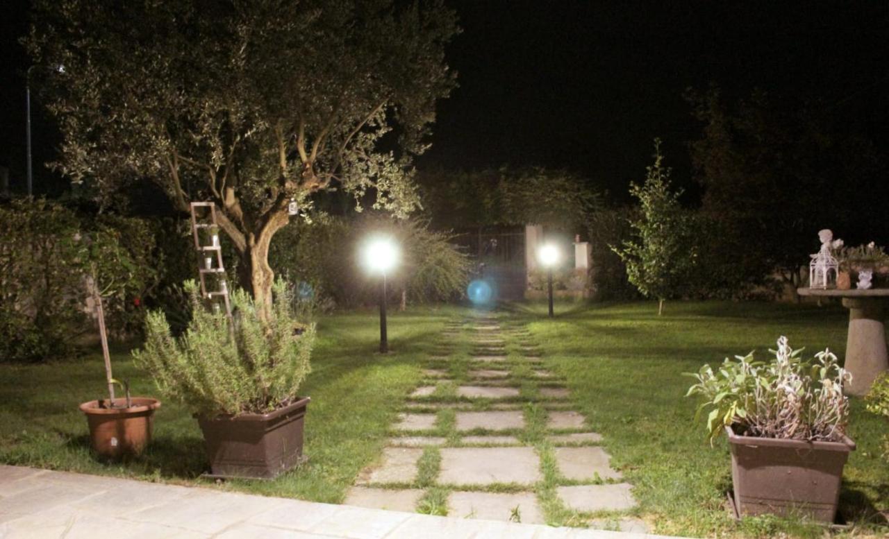 Un Sorriso Sul Viso Vila Martiniana Po Exterior foto